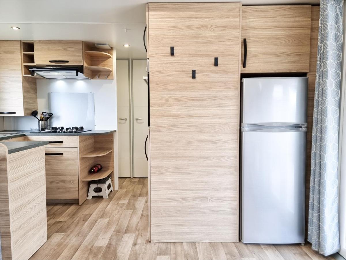 Prachtig Chalet Ok50 D12 Op Familiecamping 오스트카펠 외부 사진